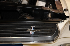 SFM6S090 Running Horse Emblem b